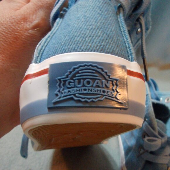 NWOT- Women's size 7 Guoan Skull Canvas High Top sneakers - Picture 6 of 9